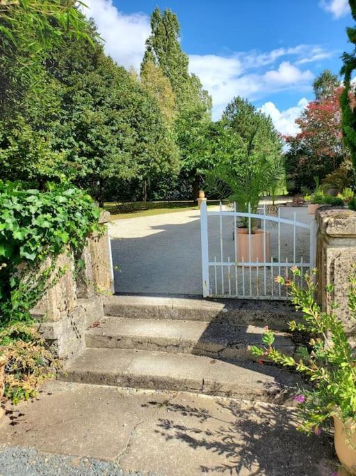 Apartmán La Grelauderie 8 Saintes Exteriér fotografie
